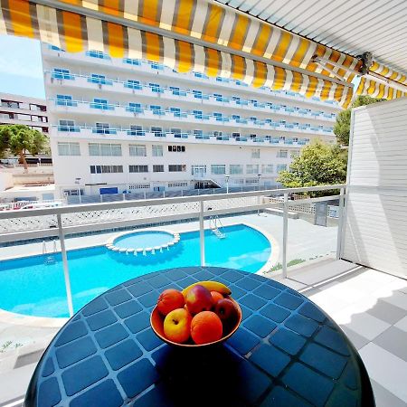 Apartamentos Montblanc Familidays 013 Салоу Екстер'єр фото